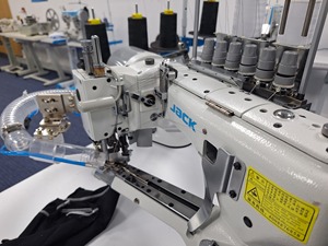 Machine à coudre à point de plis <span class=keywords><strong>flad</strong></span> China New Jack 8740 (4N/6Thd) - Product Image 3