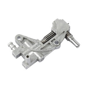 Bomba de aceite eléctrica para motosierra Komatsu de 20 pulgadas con certificado Reach, accesorio de jardín para tala 45/5200/58/59 - Product Image 1