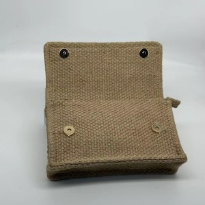 Wholesale Woven Bag with Fashionable Acrylic Chain for Underarm Use. Ideal for Vacation Outfits. Gift Box Included. - Product Image 5