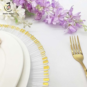 <span class=keywords><strong>Assiettes</strong></span> de présentation en plastique transparent blanc or de 33 cm (13 pouces) pour les mariages, les décorations de beauté, les fêtes, les événements, les restaurants, vente en gros - Product Image 3