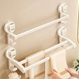 ราวแขวนผ้าขนหนูคู่แบบติดผนังสีขาวขุ่นพร้อมตะขอและชั้นวางของสำหรับห้องน้ำ - Product Image 1