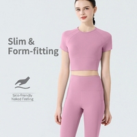 Ensemble de course d'été pour femmes, 2 pièces, séchage rapide, manches courtes, leggings capri, vêtements d'entraînement pour la salle de sport