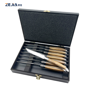 Ensemble de couteaux à <span class=keywords><strong>steak</strong></span> à bon prix, personnalisé ou standard, ensembles de couteaux à <span class=keywords><strong>steak</strong></span> de 8 pièces, <span class=keywords><strong>couteau</strong></span> à <span class=keywords><strong>steak</strong></span> Laguiol en bois d'<span class=keywords><strong>olivier</strong></span> avec boîte cadeau en bois - Product Image 4
