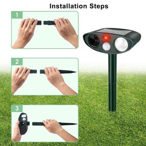 Ngoài trời năng lượng mặt trời động vật Repeller với đèn flash LED ánh sáng mạnh mẽ hiệu quả siêu âm Cat Dog Repeller mole Repeller - Product Image 4