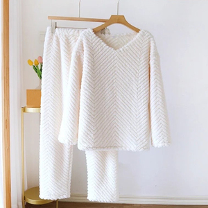 Conjunto de Pijamas de Invierno para Mujer, Grueso y Cálido, de Franela, Conjunto de Ropa de Casa para Parejas, Pijamas de Dos Piezas para Mujer - Product Image 2