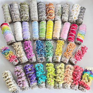 Bundles de <span class=keywords><strong>sauge</strong></span> <span class=keywords><strong>blanche</strong></span> Fleur d'herbes séchées pour le maculage Bâtonnets floraux de <span class=keywords><strong>sauge</strong></span> naturelle Nettoyage spirituel Kit de maculage de <span class=keywords><strong>sauge</strong></span> rose brûlant - Product Image 1