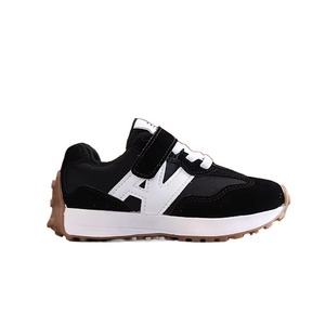 Zapatos deportivos para niños de 1 a 13 años, zapatos de <span class=keywords><strong>tenis</strong></span> para niños, zapatos negros antideslizantes ligeros para estudiantes para niñas - Product Image 1