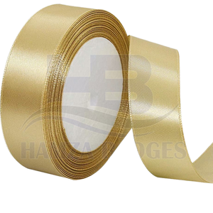 โรงงานขายส่งริบบิ้นซาตินหน้าเดียว 100% โพลีเอสเตอร์ ขนาด 15 มม. ม้วนริบบิ้นพร้อมโลโก้สั่งทำและริบบิ้นของขวัญคริสต์มาสในสต็อก - Product Image 1