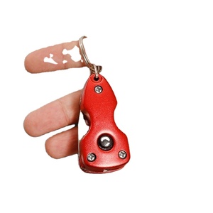 Llavero LED Personalizado para Exteriores con Destornillador y Clip Multifunción para Comodidad Diaria - Product Image 4