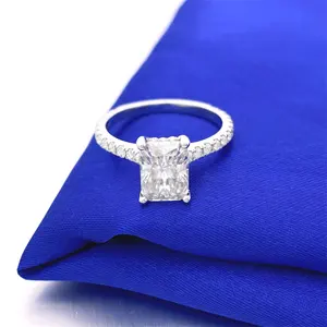 18K 화이트 골드 쥬얼리 빛나는 컷 VVS 실험실 Moissanite 다이아몬드 약혼 반지 Moissanite 반지 보석