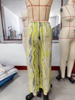 Nouveau style été 2026 – Pantalon large plissé accordéon taille haute décontracté à drapage fluide imprimé tie-dye rayures arc-en-ciel pour le sport