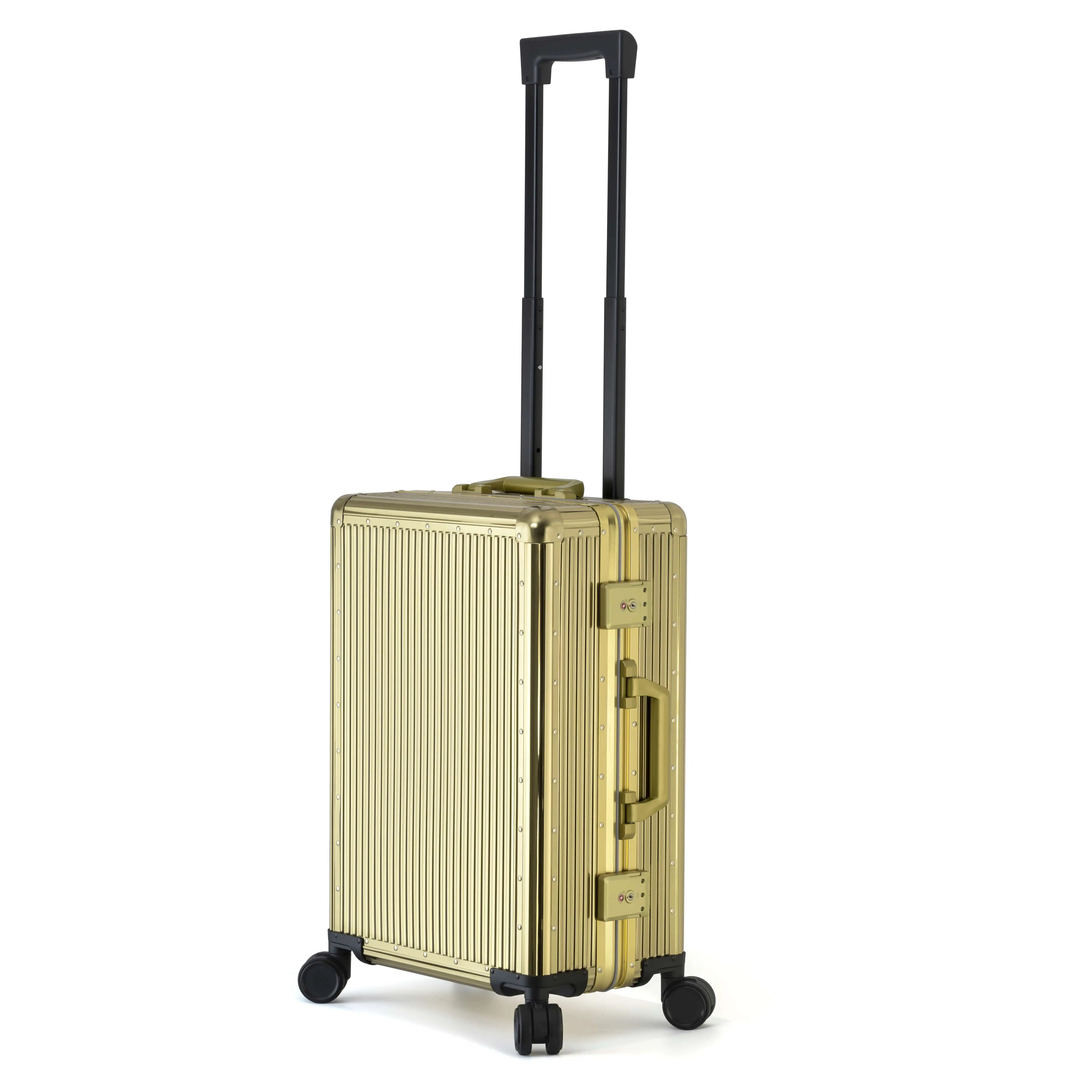 TSA kilit özel yapılmış valizler ile titanyum çelik haddeleme bagaj lüks sert bavul