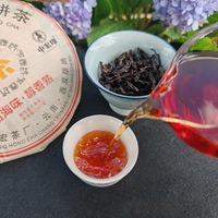 Thé Pu-erh mûr du Yunnan Menghai 2010, gâteau de thé de montagne ancienne de 357g, vente directe d'usine, thé amincissant en boîte