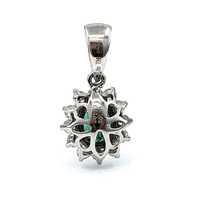 Pendentif ovale en or blanc 18 carats AU750 de qualité supérieure, design classique, serti de griffes, 12 pièces, émeraude verte fine de 0,17 carat, fabriqué en Chine