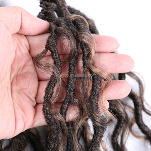 Extensiones <span class=keywords><strong>de</strong></span> Cabello Afro Rizado Ombre <span class=keywords><strong>River</strong></span> Faux Locs, Pre-enlazadas, Estilo Despeinado Goddess <span class=keywords><strong>River</strong></span> Faux Locs - Product Image 5