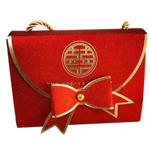 Mini boîte cadeau de mariage <span class=keywords><strong>en</strong></span> <span class=keywords><strong>origami</strong></span> rouge pour bonbons, chocolats, friandises, élégante <span class=keywords><strong>en</strong></span> cuir et papier avec un design gaufré <span class=keywords><strong>en</strong></span> feuille UV - Product Image 1