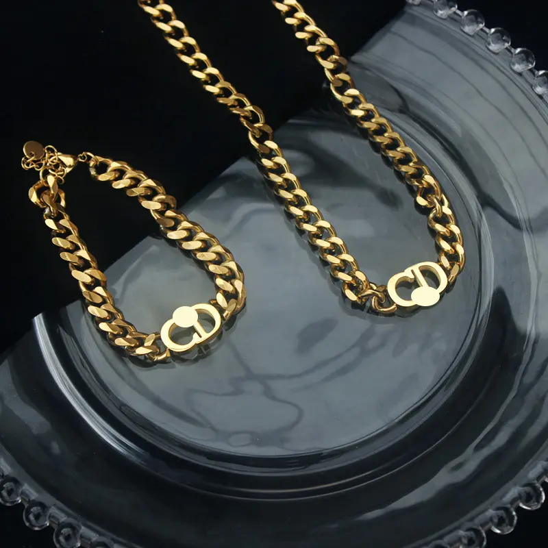 Collar de cadena gruesa de acero inoxidable para mujer, Gargantilla con letras del alfabeto chapadas en oro, de lujo, a la moda