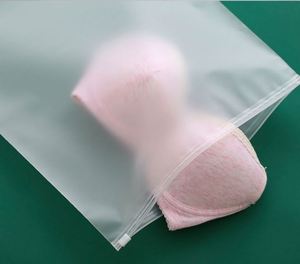 ถุงช้อปปิ้งพลาสติกแบบหนาพิเศษ 20S คุณภาพสูง ป้องกันความชื้น ไม่ซึมซับน้ำ ใช้ซ้ำได้ ปิดผนึกเองได้ - Product Image 3