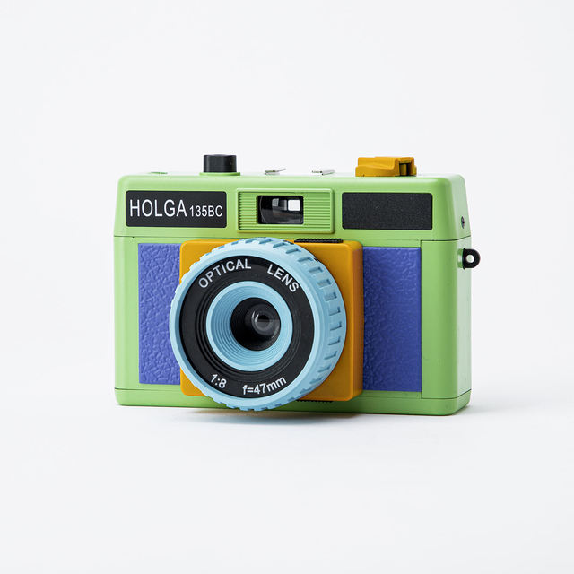 HOLGA 135BC 35mm Reusable Film Camera Professional Vintage Style ABS Plastic Waterproof Shockproof Fixed Focus