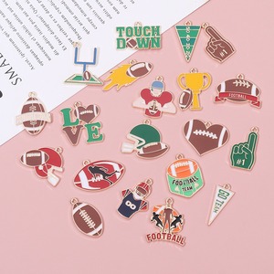 จี้รูปทรงลูกกีฬารักบี้เคลือบสี ทำจากโลหะผสมเคลือบสี  ของขวัญวันเกิด ของตกแต่งวันหยุด สำหรับเด็กชาย เด็กหญิง และผู้หญิง - Product Image 2