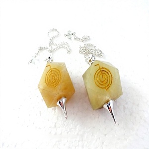 Pendentif de divination en quartz fumé fait main, hexagonal, outil de guérison Reiki, symbole de chakra gravé, poli, pour la radiesthésie - Product Image 3