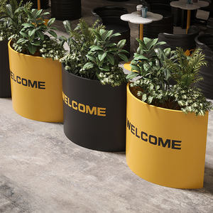 Boîte à fleurs en fer <span class=keywords><strong>pour</strong></span> l'extérieur Clôture <span class=keywords><strong>Internet</strong></span> Celebrity Cafe Commercial Street Square Balcon Garden Sets Outdoor Furniture - Product Image 5
