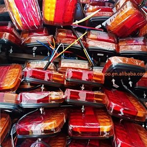 Feux arrière <span class=keywords><strong>de</strong></span> remorquage à LED au prix d'usine, feux <span class=keywords><strong>de</strong></span> <span class=keywords><strong>remorque</strong></span> 12V à 24V, lampe <span class=keywords><strong>de</strong></span> <span class=keywords><strong>plaque</strong></span> d'immatriculation, réflecteur étanche IP66, feux <span class=keywords><strong>de</strong></span> signalisation - Product Image 3