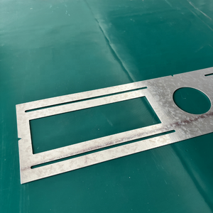 <span class=keywords><strong>Plaque</strong></span> de montage en acier galvanisé de 26 pouces sans rebord, nouvelle conception, pour downlight LED encastré, découpe de 75 mm - Product Image 3