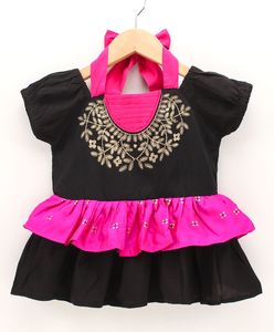 Tenue ethnique élégante pour filles Twisha, haut imprimé associé à un pantalon palazzo à motif original en orange et moutarde (6 mois à 14 ans) - Product Image 4