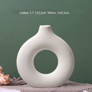 Jarrón de Cerámica de Diseño Nórdico, Creativo, Blanco, Liso, Estilo Artesanal, Decoración Moderna para el Hogar con Estilo Hidropónico, Estilo Decorativo - Product Image 2