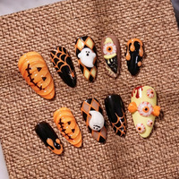 Accessoires pour ongles 3D mignons et originaux en forme de citrouille et de petit fantôme, vente en gros pour Halloween