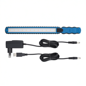 Lampe LED rechargeable ultra-mince Fervi avec chargement USB et adaptateur secteur pour ateliers et utilisation en extérieur - Product Image 2