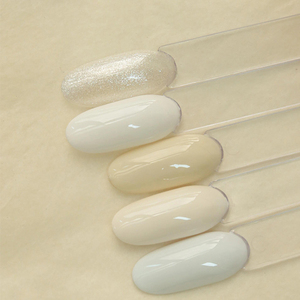 Vernis à ongles en gel de base nuageux à 5 couleurs de AILANUO - TPO Hema - gel à ongles UV sans hema pour la production OEM et ODM. - Product Image 2