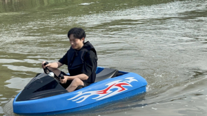 Mini-karts électriques personnalisés à grande vitesse, jet ski, bateau, fabrication chinoise, sports nautiques divertissants, compétition, vente chaude - Product Image 2
