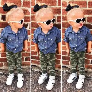 Insieme Dei Vestiti di Estate Delle Ragazze dei bambini Army 1-5 anni della ragazza Del Denim <span class=keywords><strong>Manica</strong></span> <span class=keywords><strong>Lunga</strong></span> <span class=keywords><strong>T</strong></span> <span class=keywords><strong>Shirt</strong></span> E Pantaloni Mimetici vestito - Product Image 1