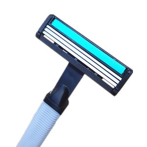 Triple Edge Razor Blades Green 3-Blade Head Disposable Manual Razor Replacement Heads Universal Fit - Product Image 4