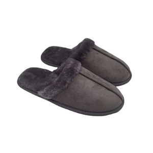 Pantofole da interno in peluche da <span class=keywords><strong>uomo</strong></span> calde <span class=keywords><strong>invernali</strong></span> morbide di nuovo arrivo - Product Image 1