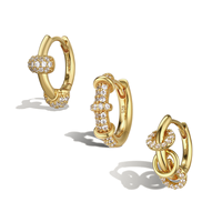 Boucles d'oreilles créoles Gemnel en argent 925 plaqué or véritable avec zircon blanc pavé, motif cercle entrelacé et barre croisée, bijoux fins pour femme