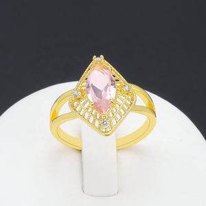 Bagues JXX de luxe plaquées or de Dubaï pour femmes, bijoux de doigt tendance en laiton avec zircon et diamant en cuivre, vente chaude - Product Image 6