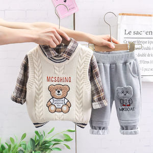 Nouveau printemps automne 3 pièces garçons vêtements ensemble dessin animé ours <span class=keywords><strong>pull</strong></span> gilet à manches longues chemises à <span class=keywords><strong>carreaux</strong></span> coton pantalon bébé vêtements - Product Image 3
