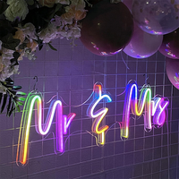 Machine à enseignes néon 3D LED japonaise personnalisable, design miroir infini, pour salon de coiffure Alien, publicité de mariage, décoration et signalétique