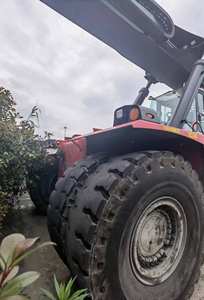 Kalmar DRU450 Hochwertiger Container-Frontkran Gebrauchter Kalmar Original 45T Container-Reachstacker DRU450-62S5 Mit Ersatzteilen - Product Image 3