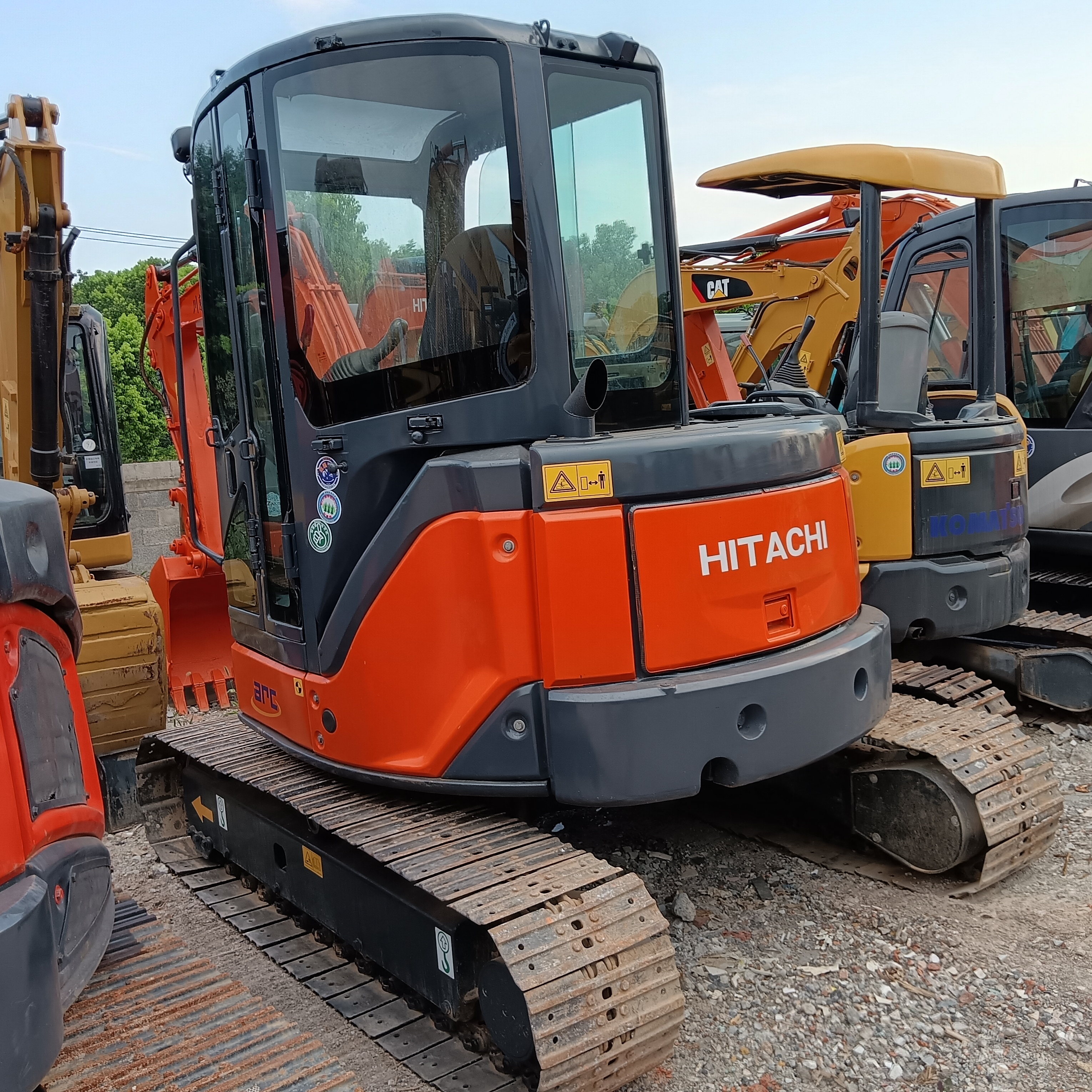 【あきひろ】 Excavator HITACHI ZX70 ZAX70 55 60engine air filter housing