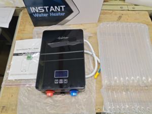 Chauffe-eau électrique mural 220 V avec protection contre la marche à sec, eau chaude illimitée, commande tactile, chauffe-eau instantané pour usage domestique - Product Image 2