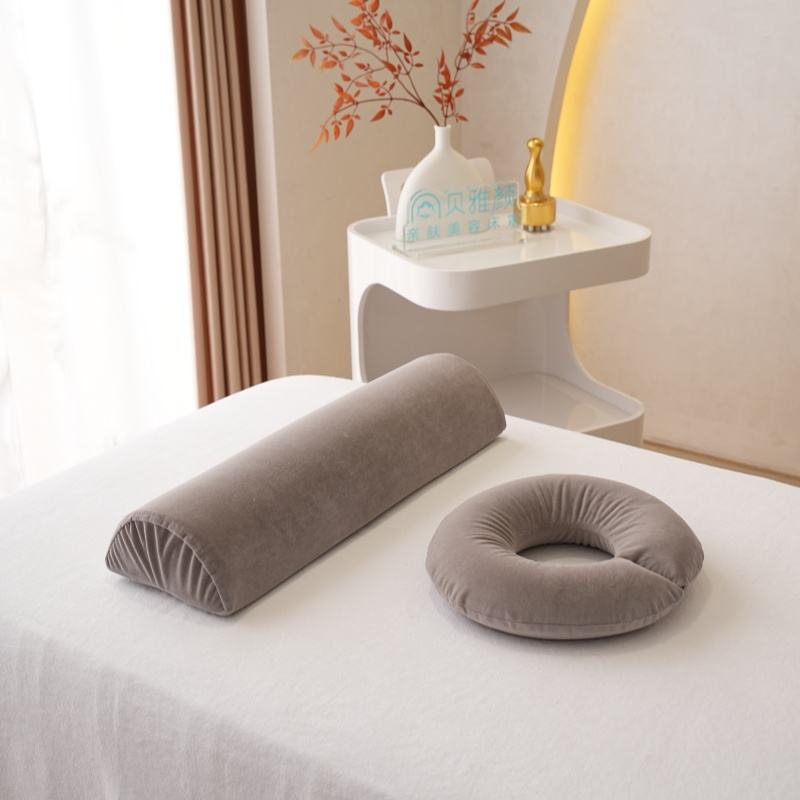 สีเทาเข้ม