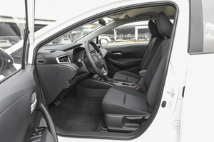 Toyota Corolla 2025, Híbrido, Volante a la Izquierda, Euro VI, Sedán, Transmisión Automática, Segunda Mano, Sedán Eficiente en Consumo de Combustible - Product Image 5
