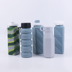 ขวดน้ำพับได้ซิลิโคนสำหรับเดินทาง แคมป์ปิ้ง กีฬา แบบขายส่ง ปลอดสาร BPA สำหรับเด็ก - Product Image 1