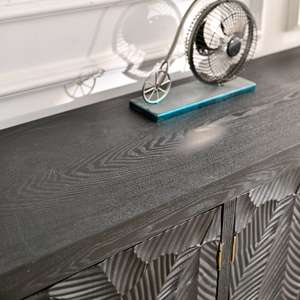 Meuble de rangement d'appoint rustique noir en bois sculpté fait main INNOVA HOME pour salle à manger ou salon, avec 4 portes, style ferme - Product Image 5