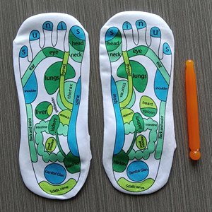 Calcetines de Acupresión y Reflexología Unisex, Calcetines de Masaje de Pies de Algodón, Gráficos de Reflexología y Acupresión en Inglés y Español, Incluye Varilla - Product Image 5
