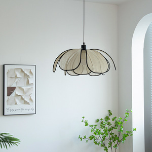 Lampe suspendue de couleur crème E27, cadre rond noir, design en forme de pétale, pour salon, chambre à coucher, Style nordique - Product Image 4